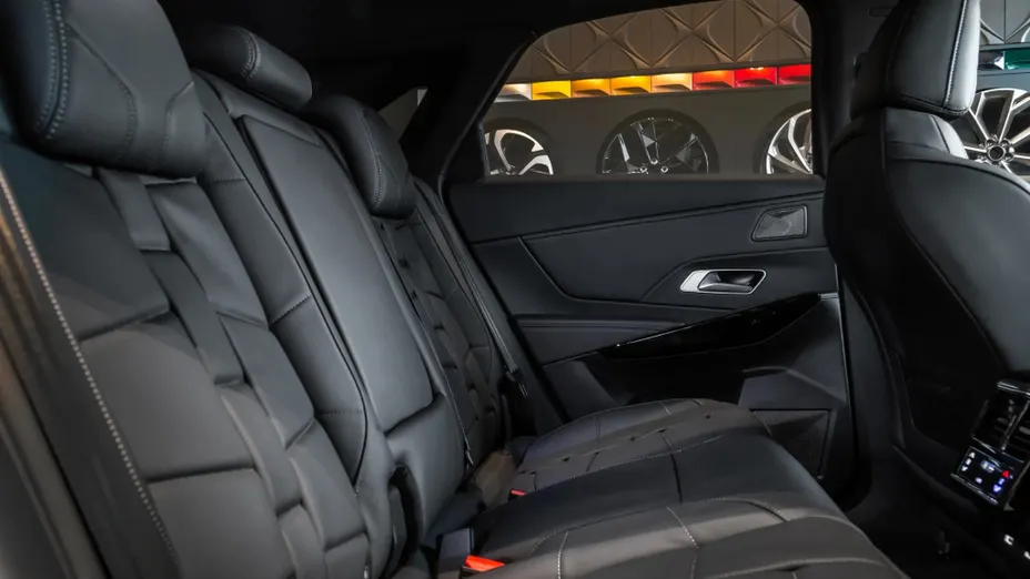 DS DS7 DS 7 1.5 BlueHDi Etoile aut