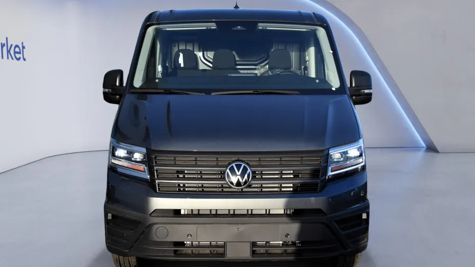 VOLKSWAGEN Crafter Crafter 35 TDI (9,9m3) Aut. Nowy