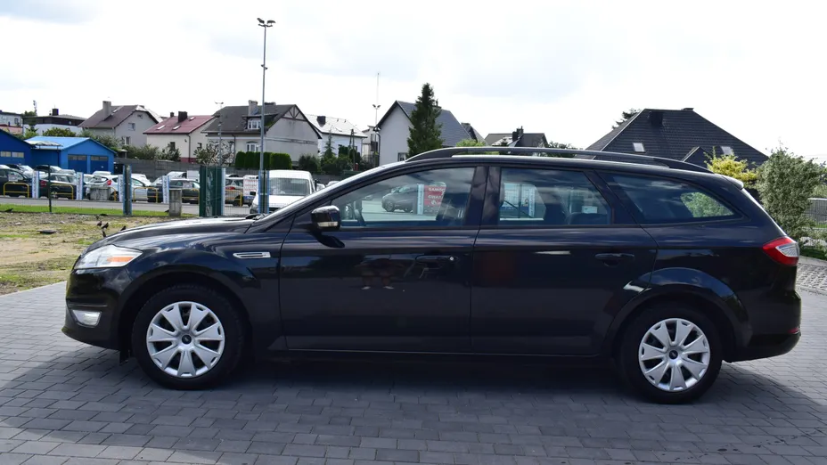 FORD Mondeo Mondeo 2.0 Ambiente
