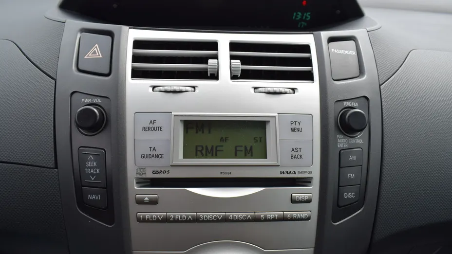 TOYOTA Yaris Yaris 1.4 D-4D Active