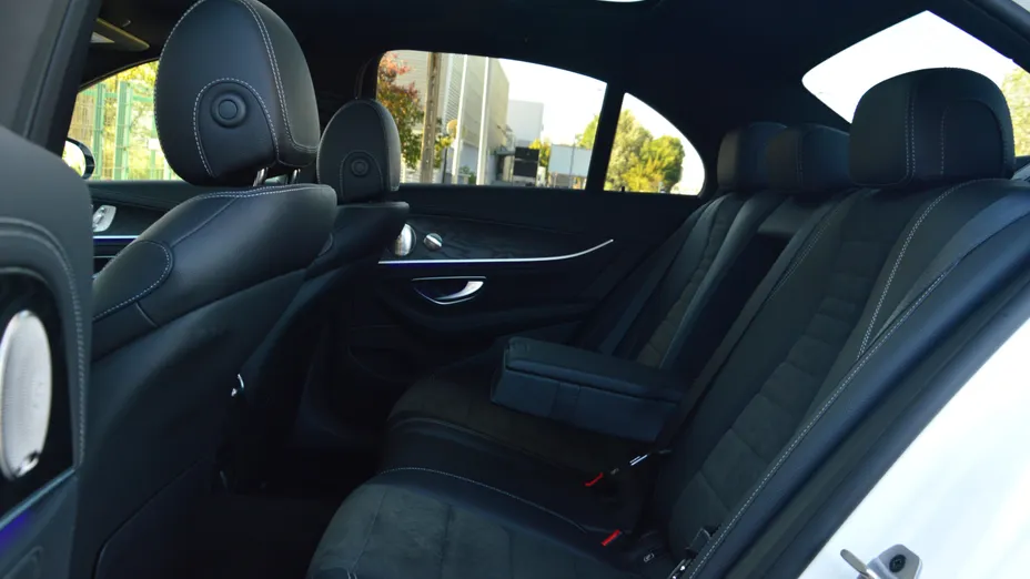 MERCEDES-BENZ E Klasa E 220 d AMG/Avantgarde