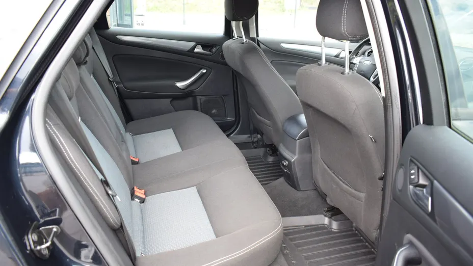 FORD Mondeo Mondeo 2.0 Ambiente