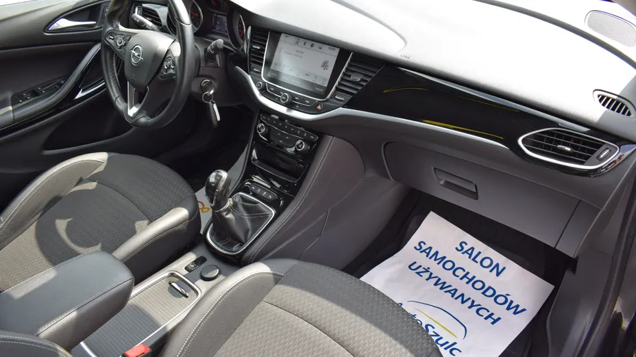 OPEL Astra Astra IV 1.6 CDTI Cosmo