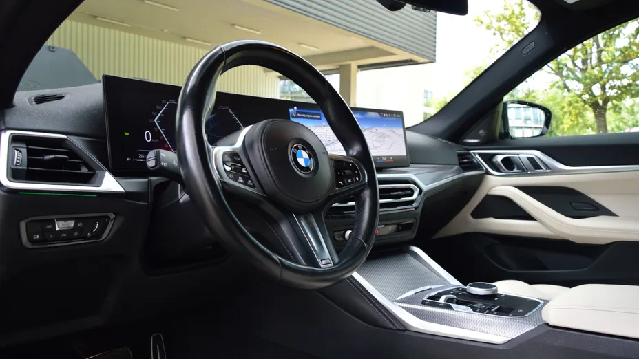 BMW Seria 4 M440i xDrive mHEV sport-aut