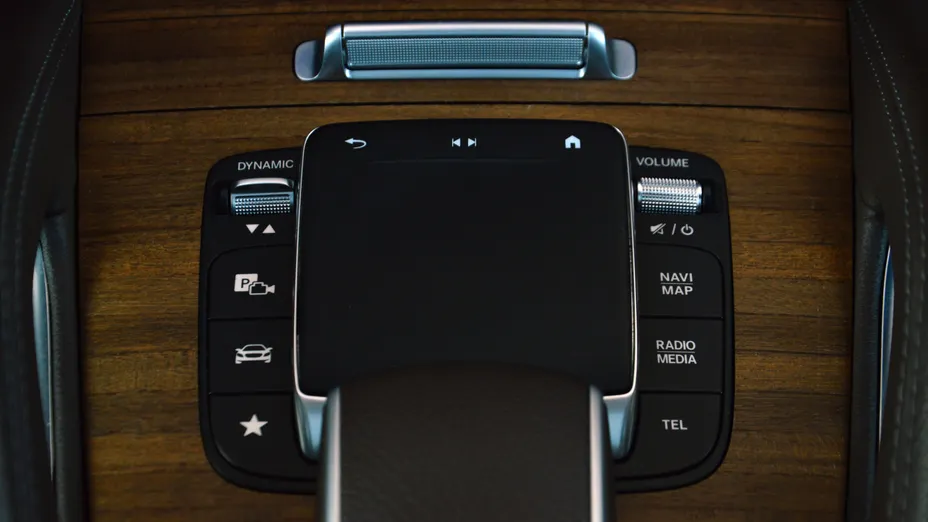 MERCEDES-BENZ GL GLS 400 d 4-Matic