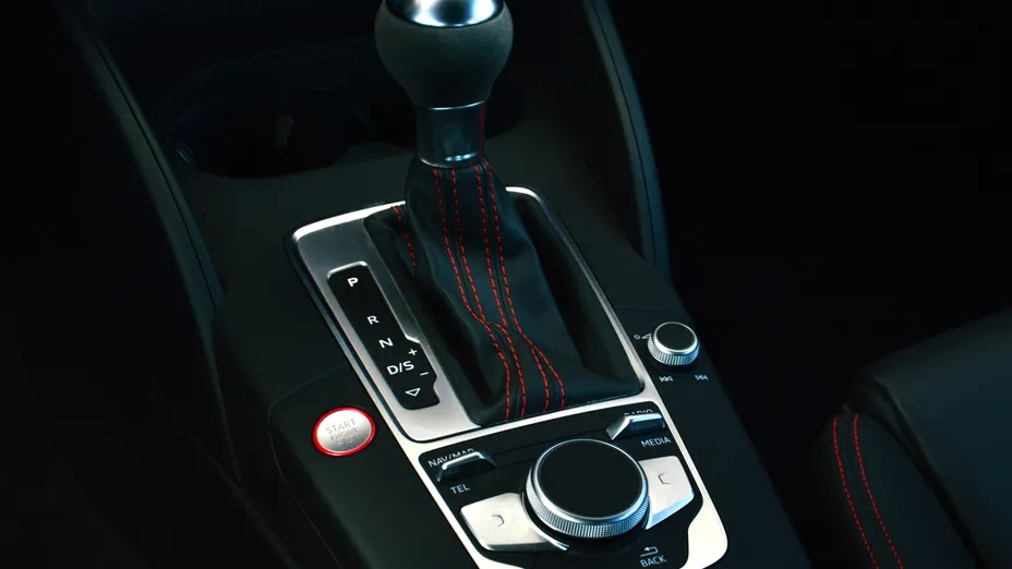 AUDI A3 RS3 2.5 TFSI Quattro S tronic