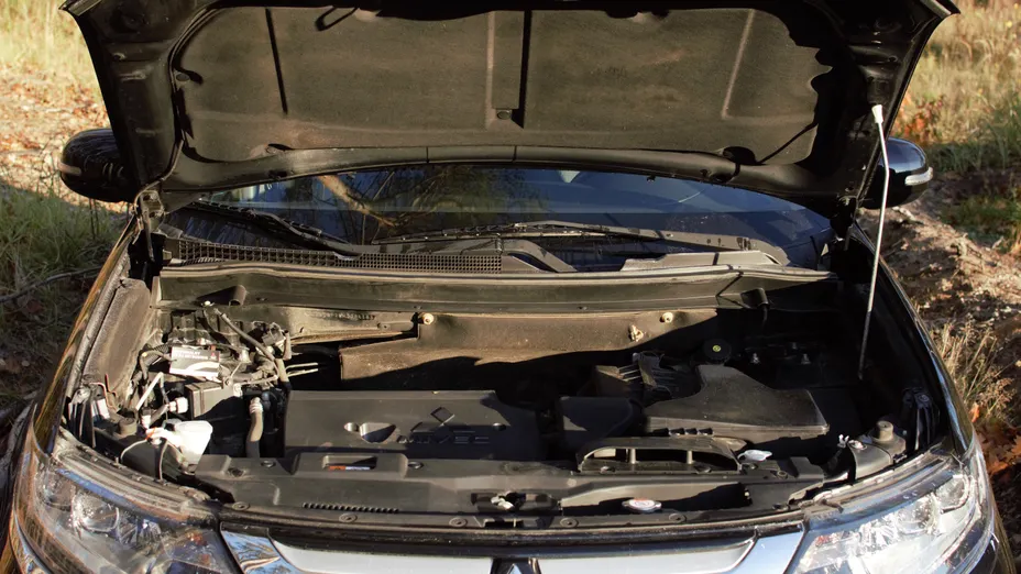 MITSUBISHI Outlander Outlander 2.0 Intense + 4WD CVT