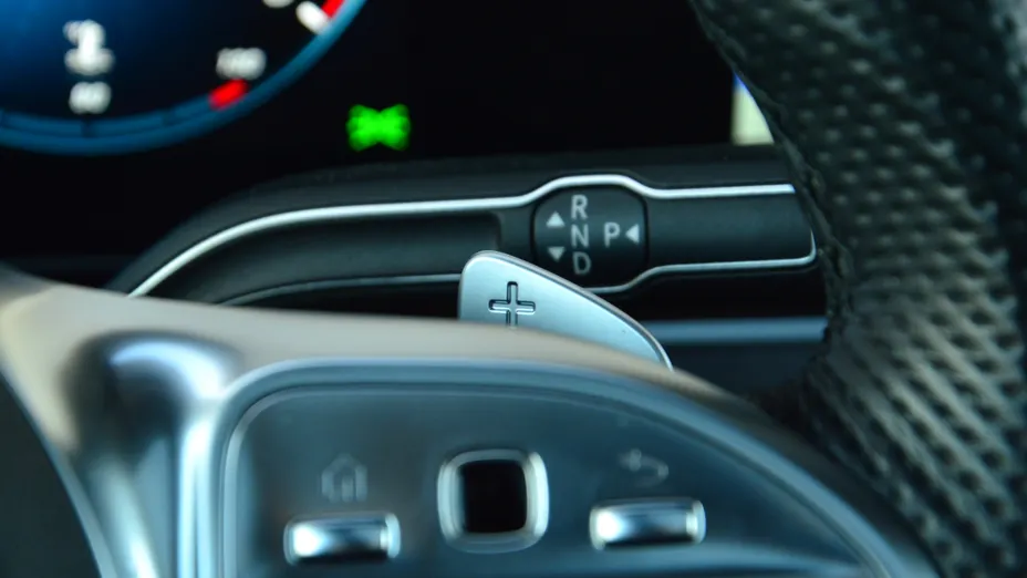 MERCEDES-BENZ GL GLS 400 d 4-Matic