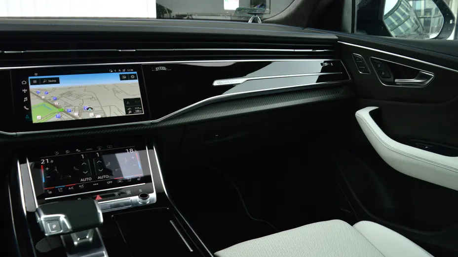 AUDI Q8 RS Q8 TFSI mHEV Quattro Tiptronic