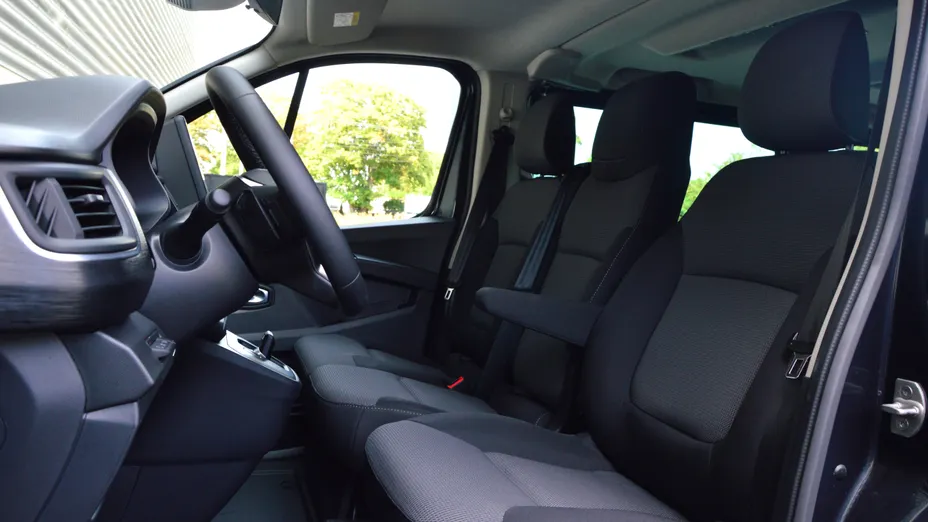 RENAULT Trafic Trafic Kombi 2.0 Blue dCi L2 Equilibre aut