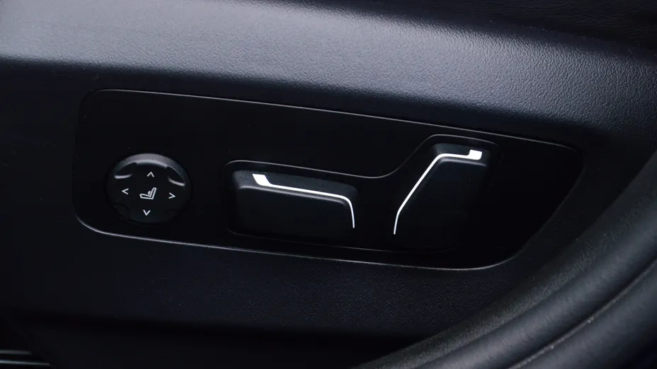 BMW Seria 5 M5 PHEV aut