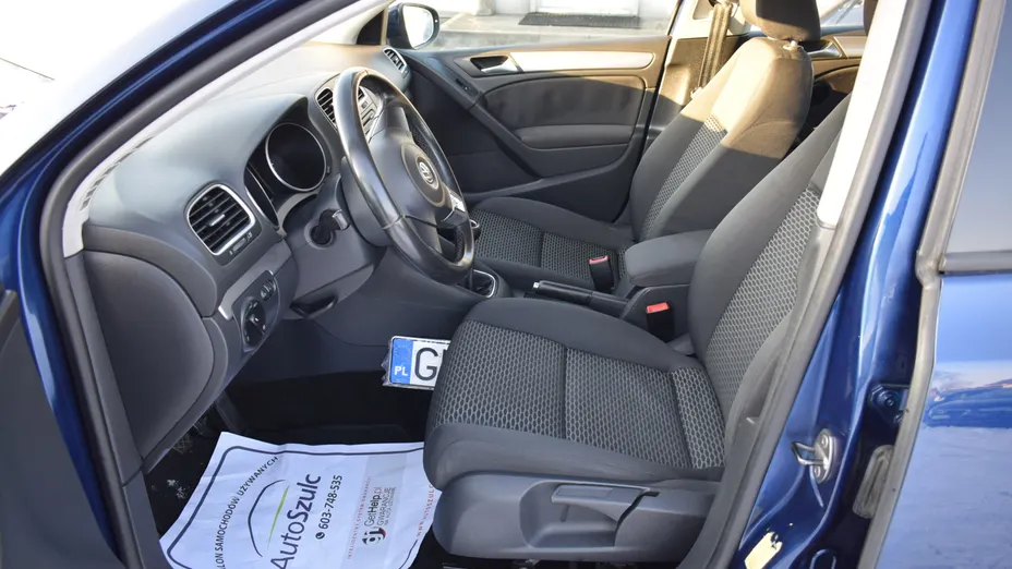 VOLKSWAGEN Golf Golf VI 1.6 Comfortline