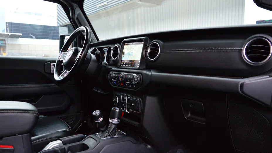 JEEP Wrangler Wrangler Unlimited 2.0 Turbo PHEV 4xe Sahara aut