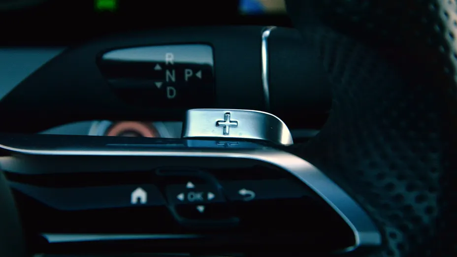 MERCEDES-BENZ E Klasa E 220 d 9G-TRONIC