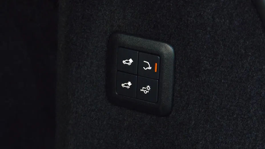 LAND ROVER Range Rover Sport Range Rover S 5.0 V8 S/C HSE Dynamic