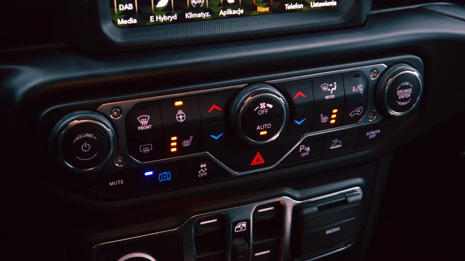 JEEP Wrangler Wrangler Unlimited 2.0 Turbo PHEV 4xe Sahara aut