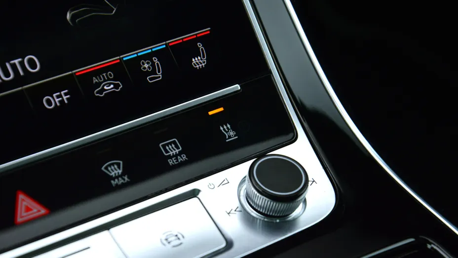 AUDI Q8 RS Q8 TFSI mHEV Quattro Tiptronic