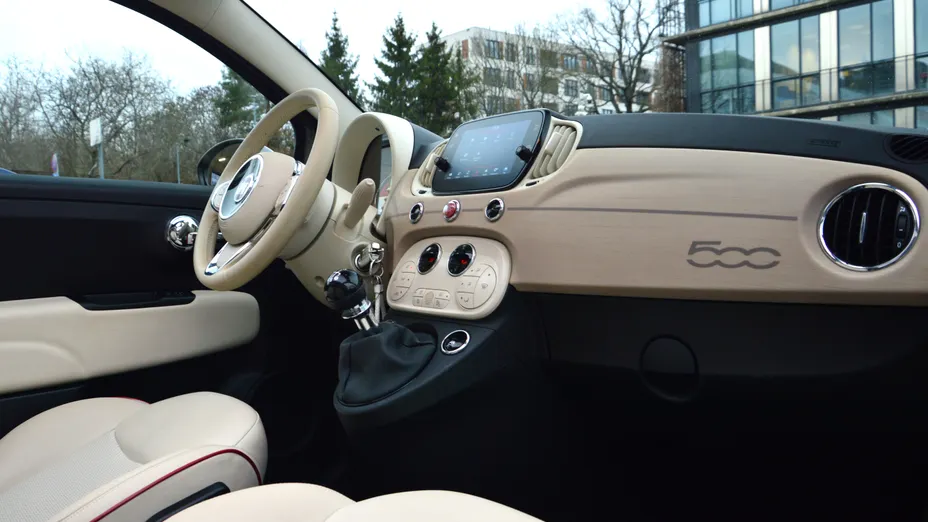 FIAT 500 500 1.0 Hybrid Dolcevita