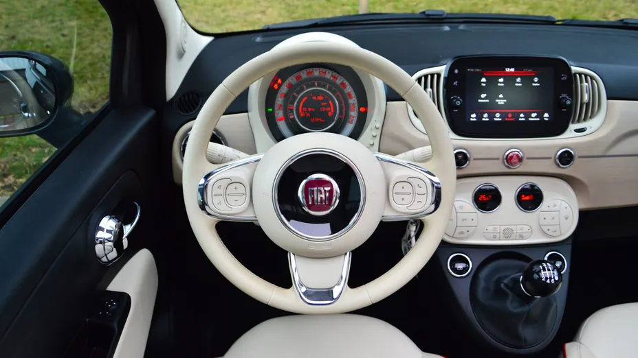 FIAT 500 500 1.0 Hybrid Dolcevita