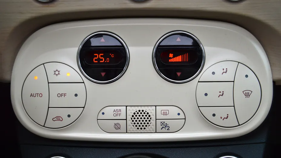 FIAT 500 500 1.0 Hybrid Dolcevita