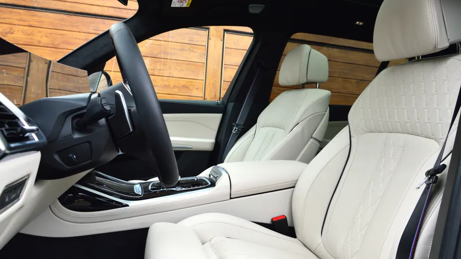 BMW X7 X7 M60i xDrive mHEV sport-aut