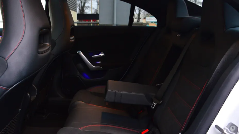 MERCEDES-BENZ CLA CLA 250 e AMG Line 8G-DCT