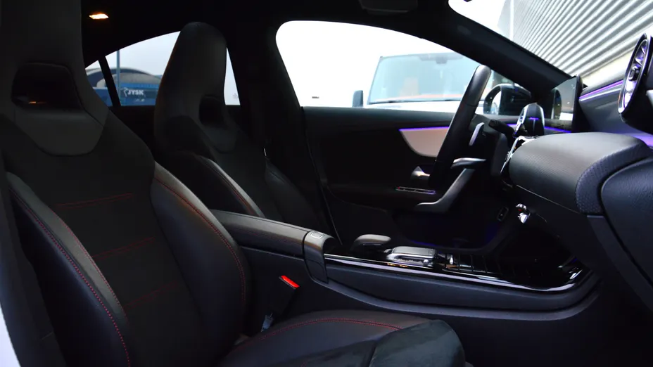 MERCEDES-BENZ CLA CLA 250 e AMG Line 8G-DCT