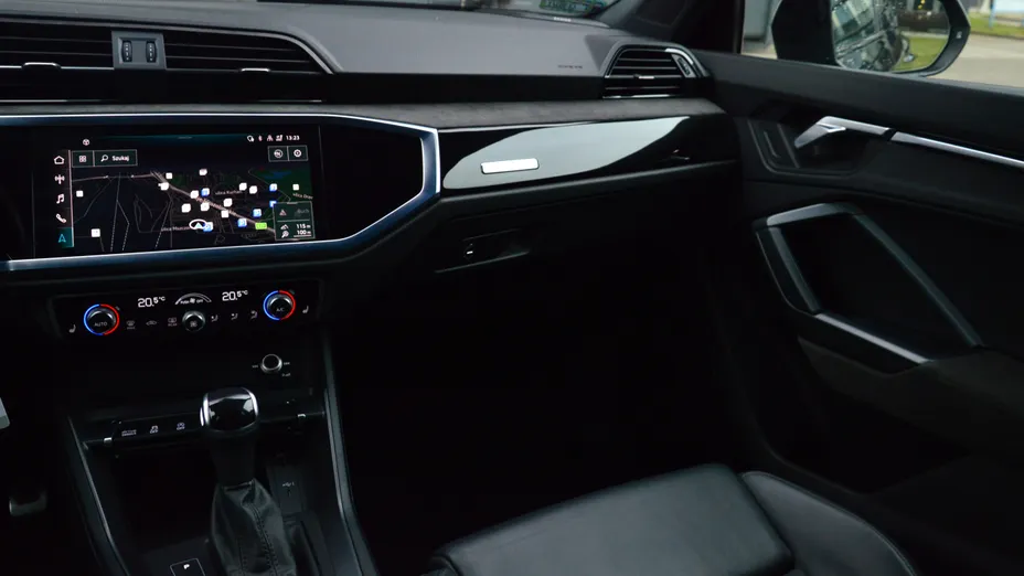 AUDI Q3 Q3 RS S tronic