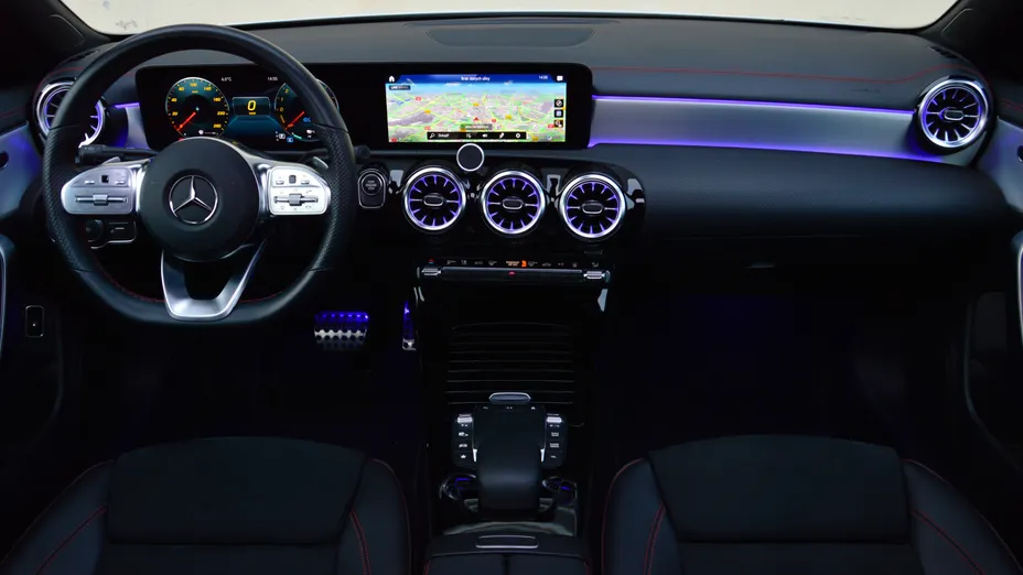 MERCEDES-BENZ CLA CLA 250 e AMG Line 8G-DCT