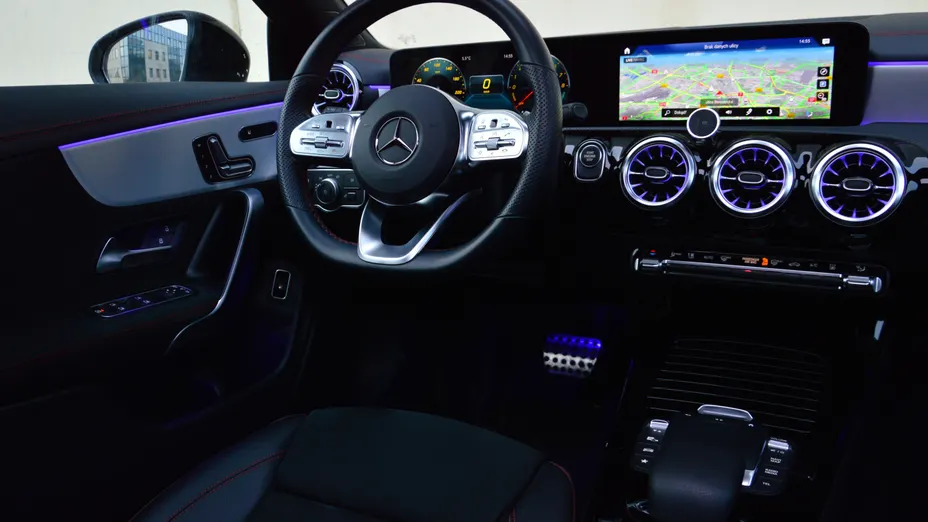 MERCEDES-BENZ CLA CLA 250 e AMG Line 8G-DCT