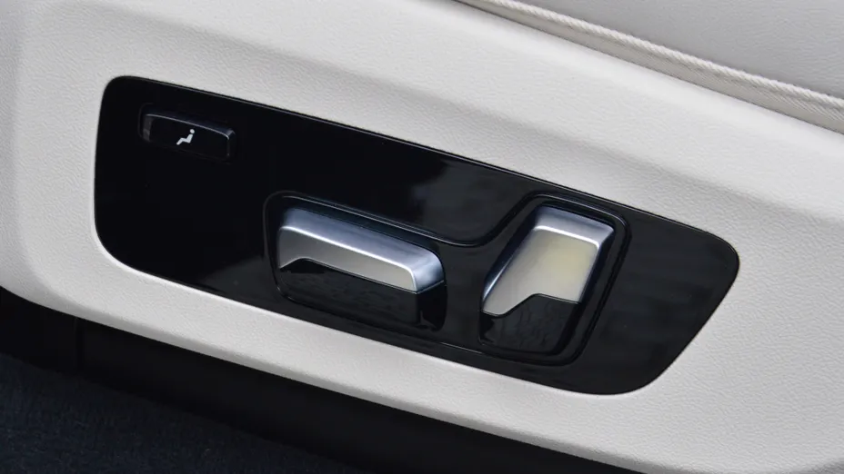 BMW X7 X7 M60i xDrive mHEV sport-aut