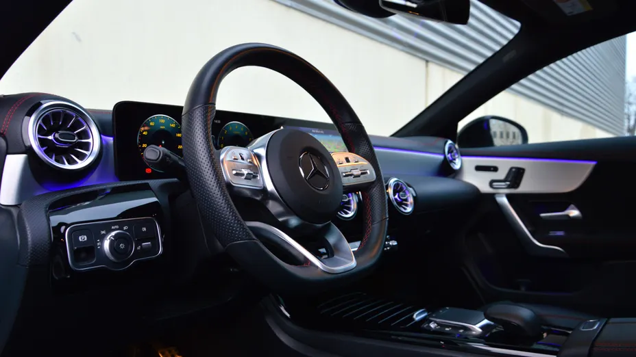 MERCEDES-BENZ CLA CLA 250 e AMG Line 8G-DCT