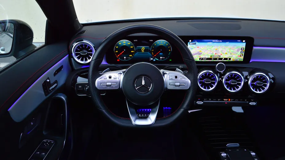 MERCEDES-BENZ CLA CLA 250 e AMG Line 8G-DCT