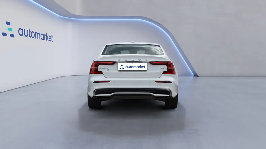 VOLVO S60 S60 B4 B Plus Dark aut