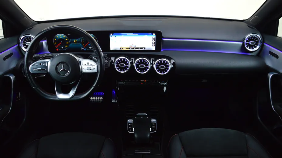 MERCEDES-BENZ A Klasa A 250 e AMG Line 8G-DCT