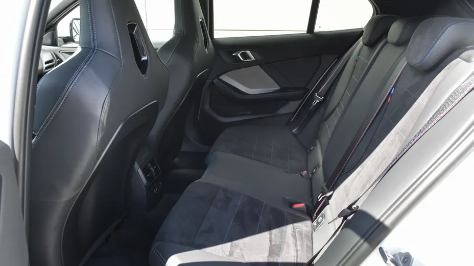 BMW Seria 1 123 mHEV xDrive  aut