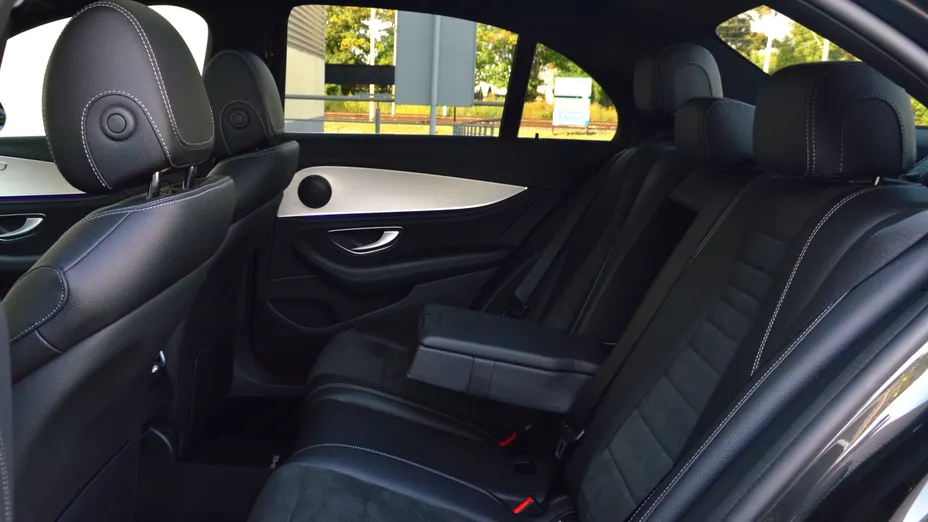 MERCEDES-BENZ E Klasa E 220 d