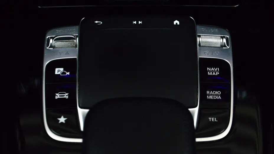 MERCEDES-BENZ A Klasa A 250 e AMG Line 8G-DCT