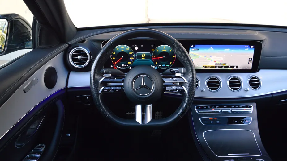 MERCEDES-BENZ E Klasa E 220 d