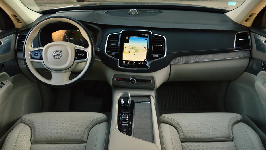 VOLVO XC90 XC90 B5 D AWD Inscription aut