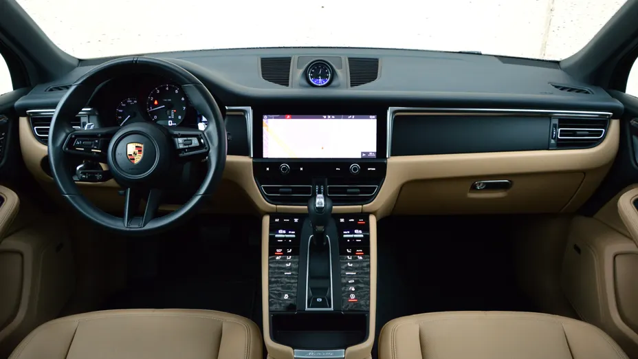 PORSCHE Macan Macan