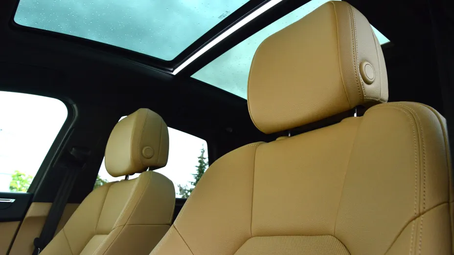 PORSCHE Macan Macan