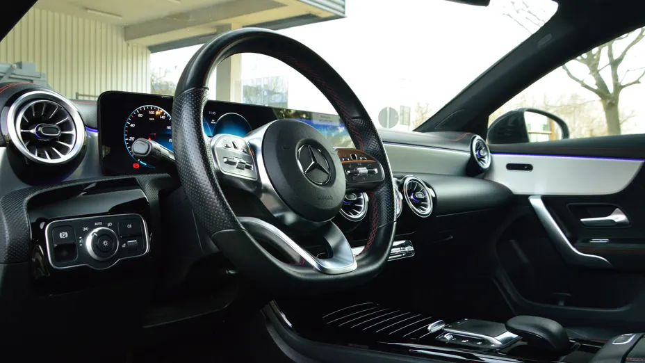 MERCEDES-BENZ CLA CLA 250 e AMG Line 8G-DCT