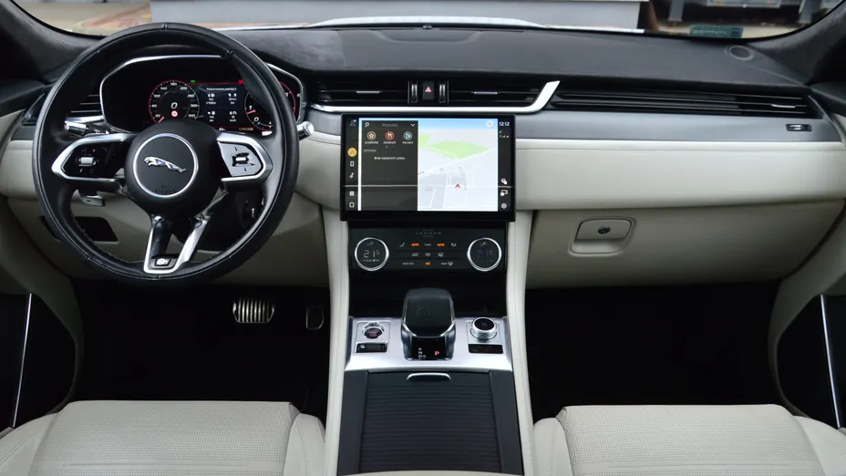 JAGUAR F-Pace F-Pace 5.0 V8 P550 AWD SVR