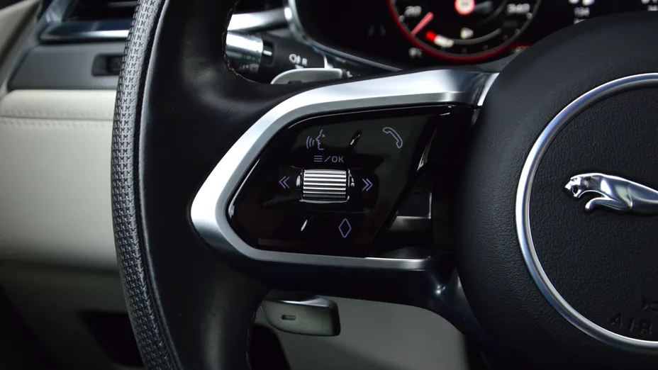 JAGUAR F-Pace F-Pace 5.0 V8 P550 AWD SVR