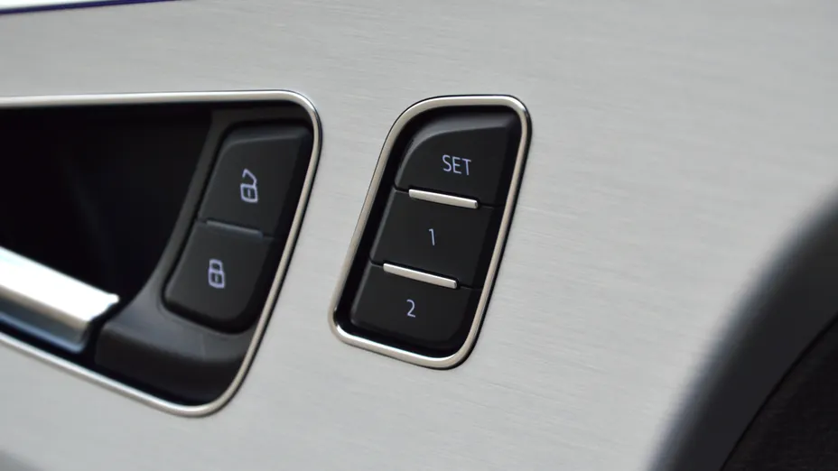 AUDI Q7 Q7 60 TFSI e Quattro S Line Tiptr.