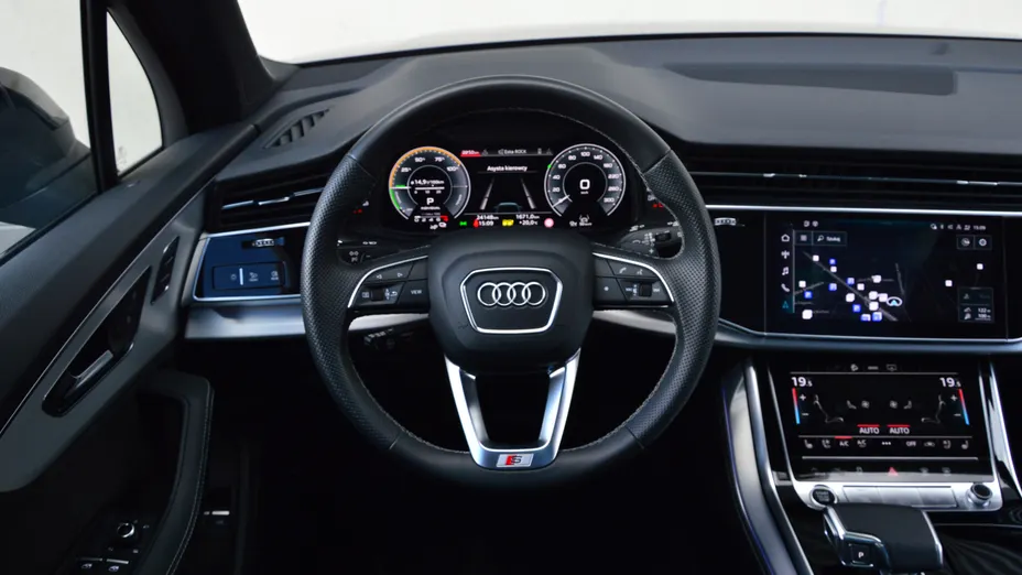AUDI Q7 Q7 60 TFSI e Quattro S Line Tiptr.