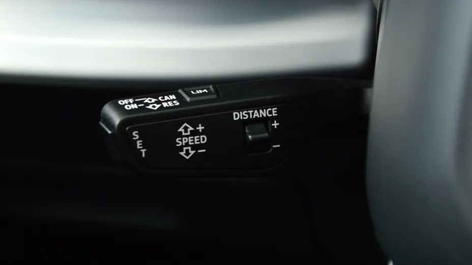 AUDI Q7 Q7 60 TFSI e Quattro S Line Tiptr.
