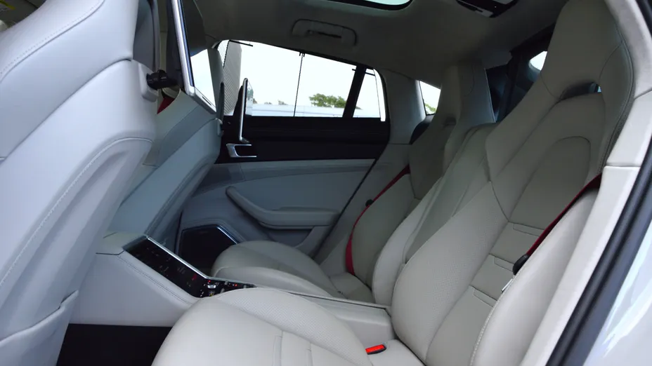 PORSCHE Panamera Panamera Turbo