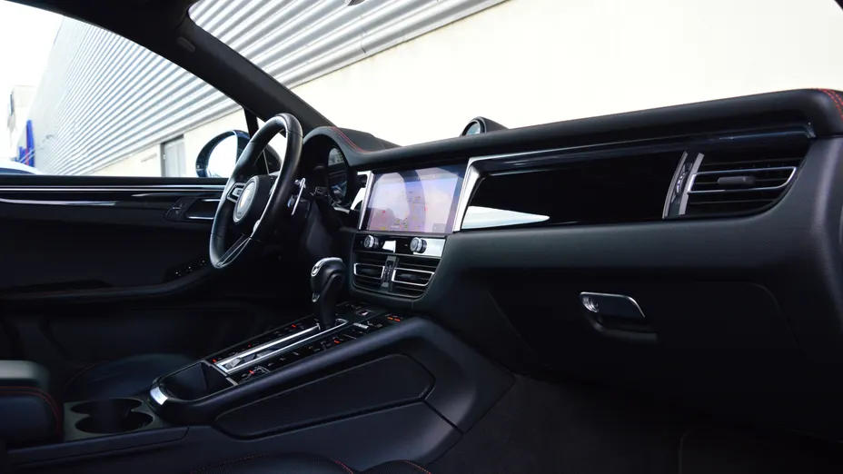 PORSCHE Macan Macan S